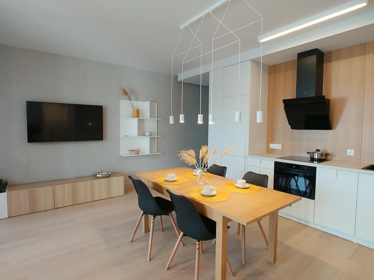 Capital Apartments - Towarowa Poznań Kültér fotó