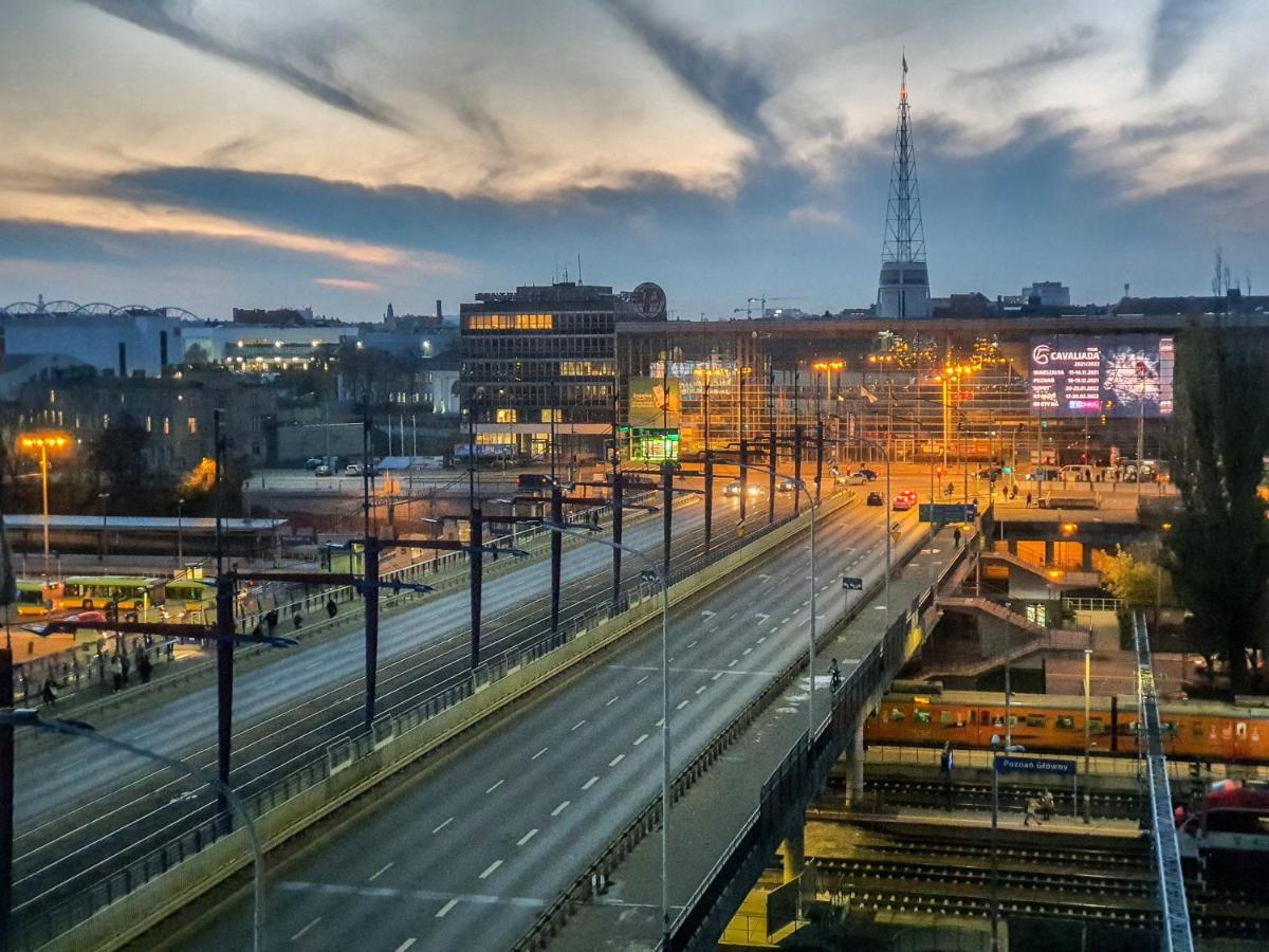 Capital Apartments - Towarowa Poznań Kültér fotó